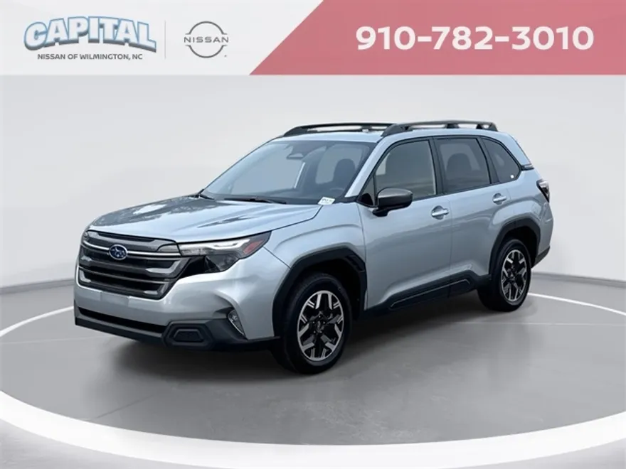 2025 Subaru Forester Premium photo 1