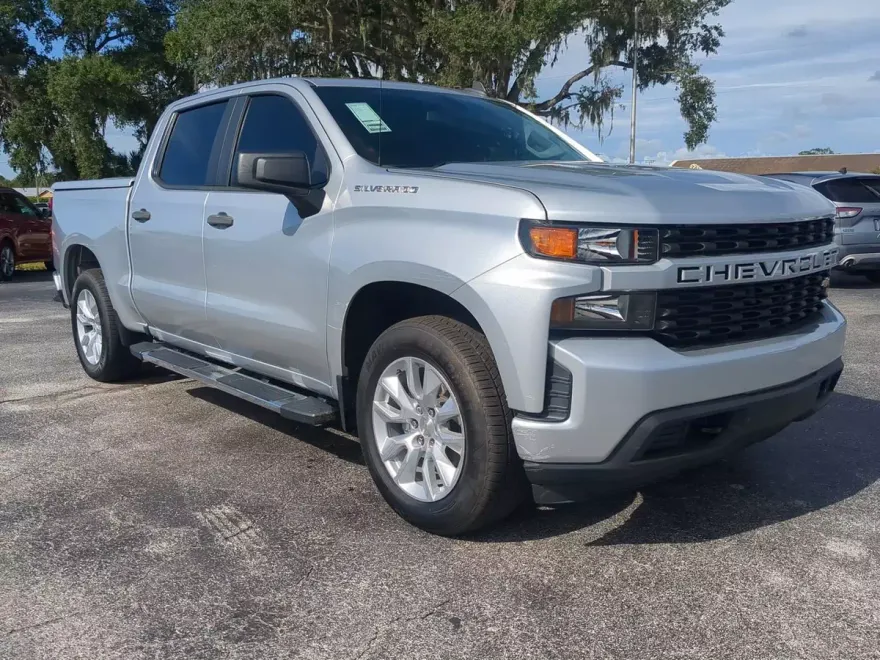 2020 Chevrolet Silverado 1500 Custom photo 1