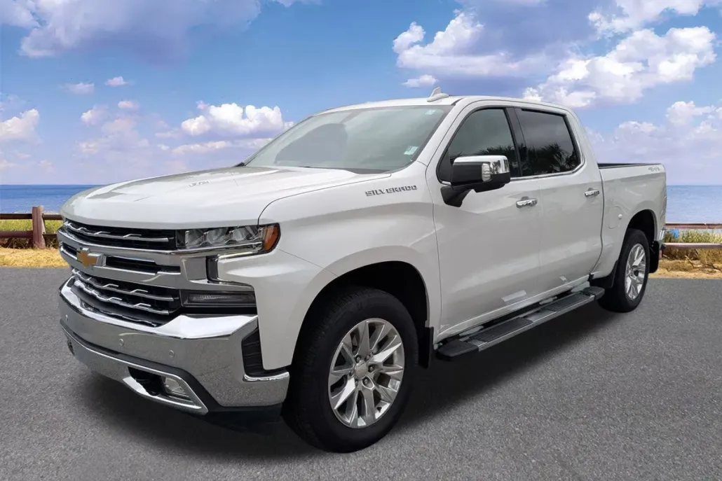 2022 Chevrolet Silverado 1500 LTZ photo 1