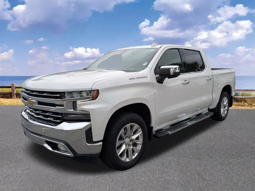 2022 Chevrolet Silverado 1500 LTZ photo 1