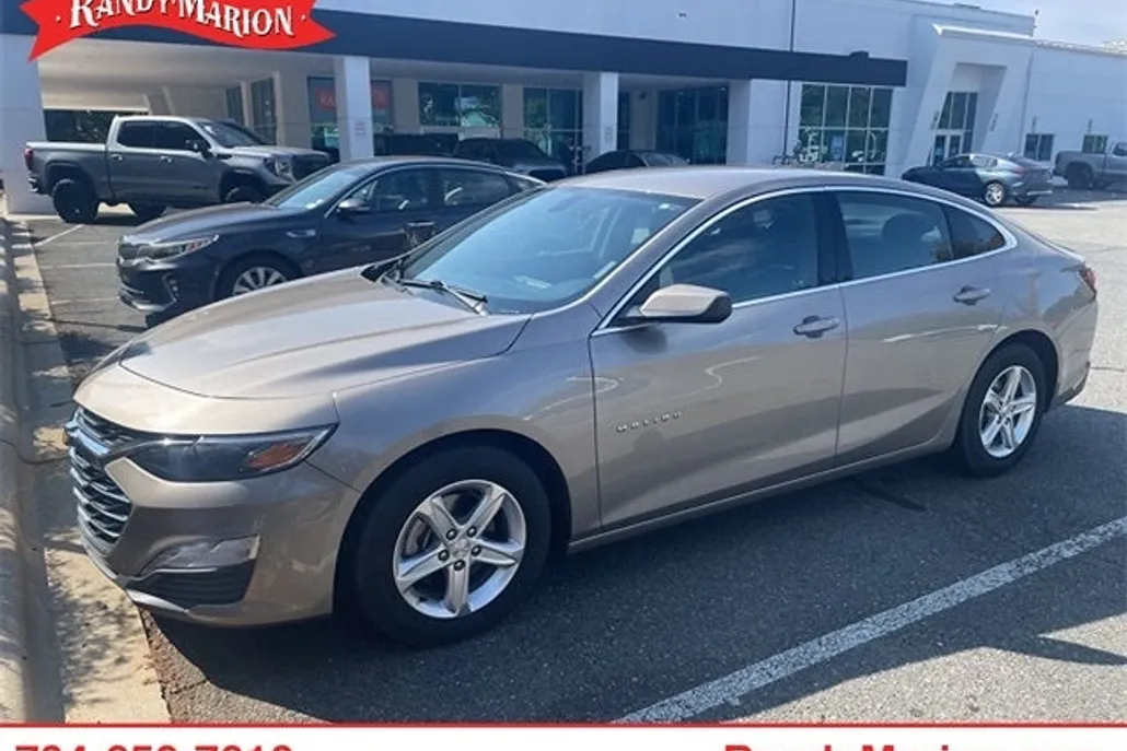 2022 Chevrolet Malibu 1LT photo 1