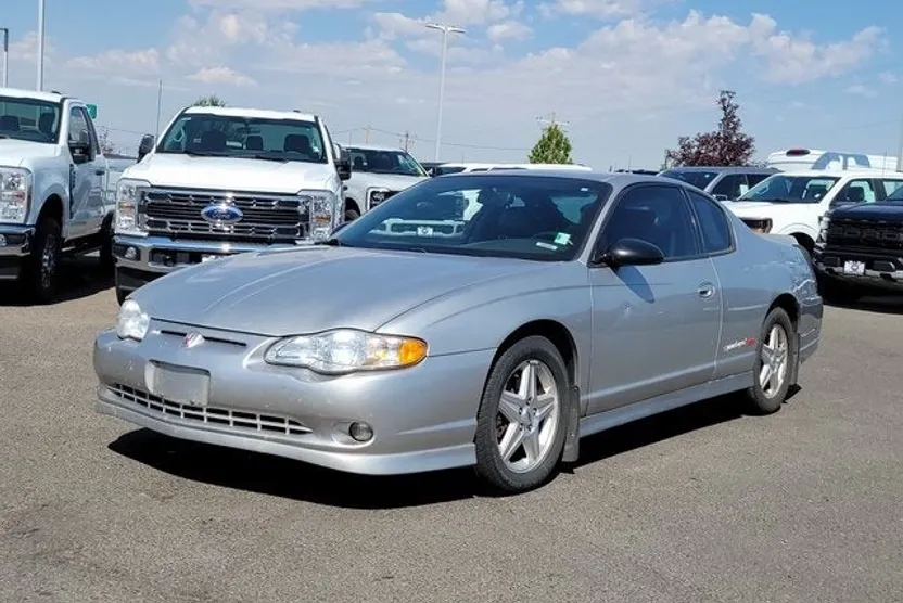 2005 Chevrolet Monte Carlo High Sport SS photo 1