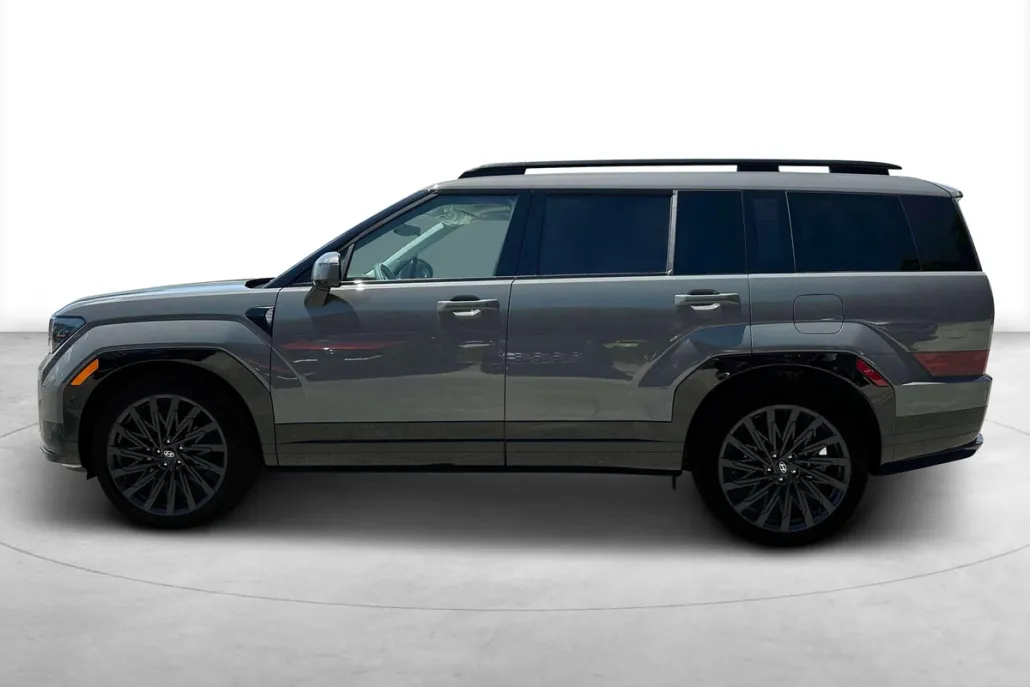 2025 Hyundai Santa Fe Calligraphy photo 1