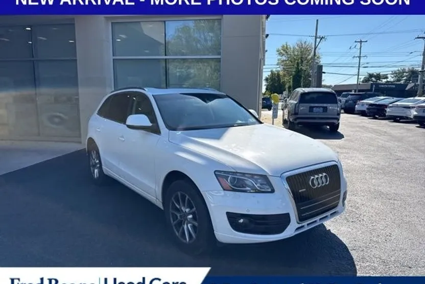 2010 Audi Q5 3.2 Premium photo 1