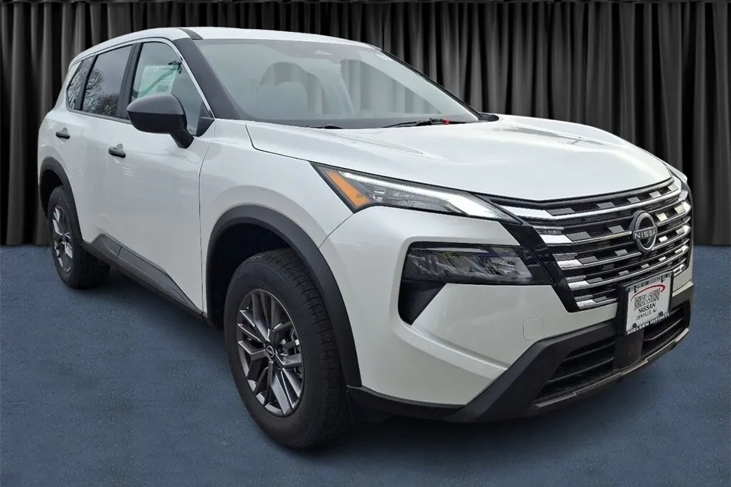 2025 Nissan Rogue S photo 1