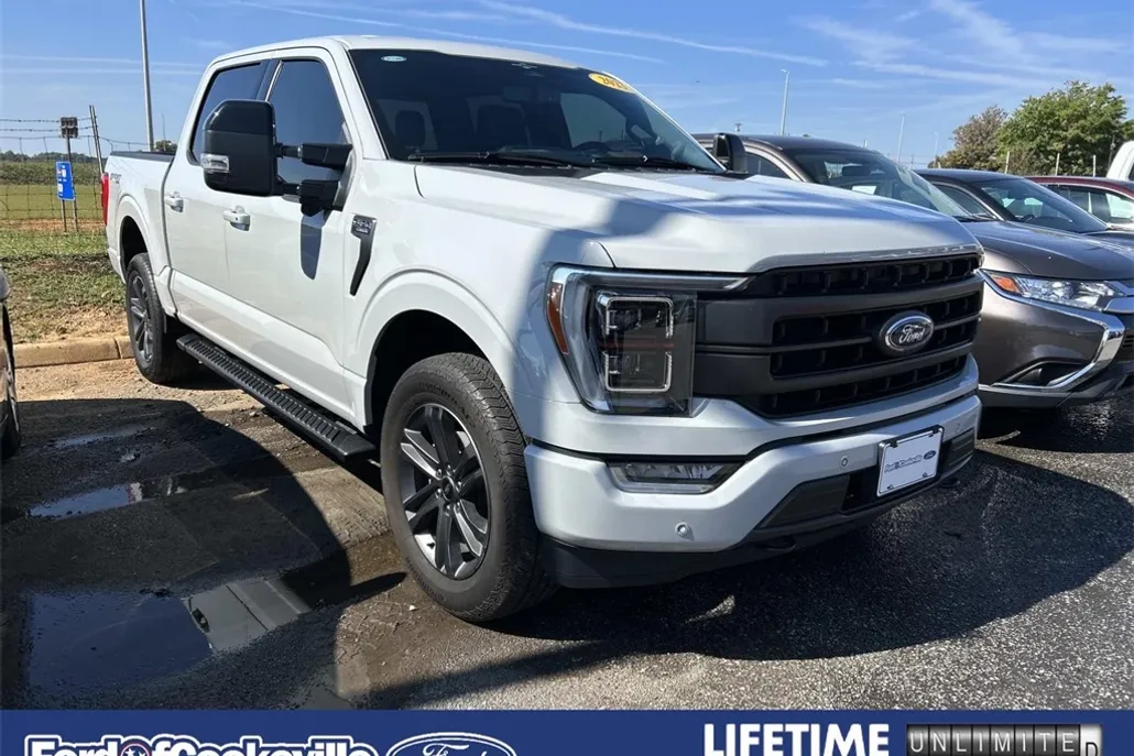 2023 Ford F-150 Lariat photo 1