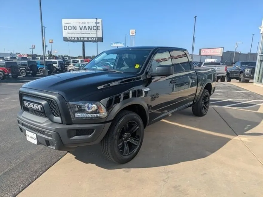 2024 Ram 1500 Classic Warlock photo 1