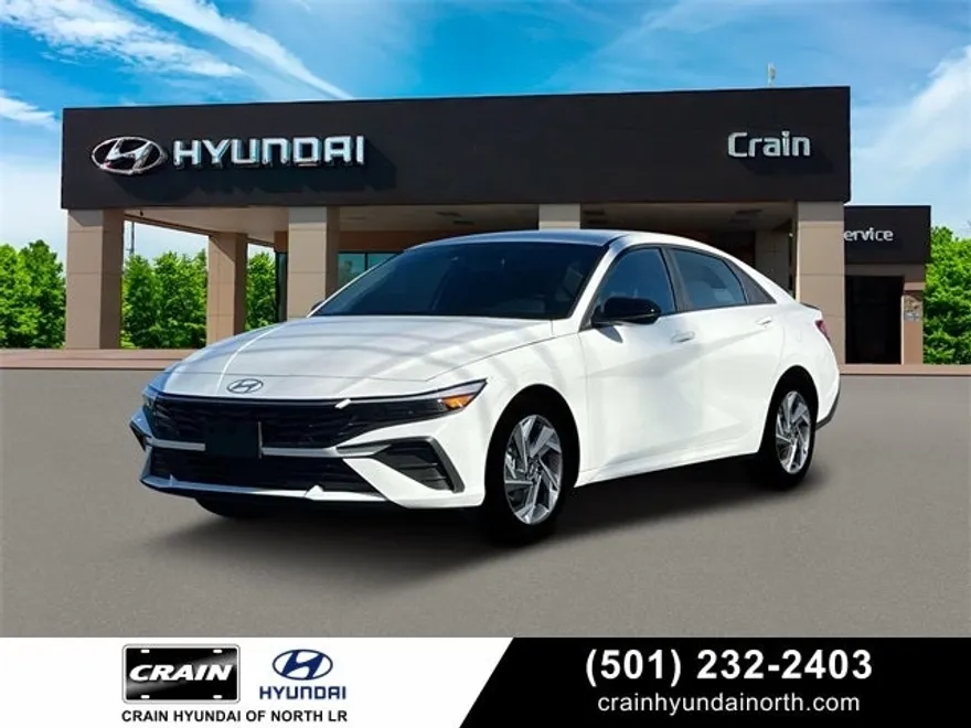 2025 Hyundai Elantra SEL Sport photo 1