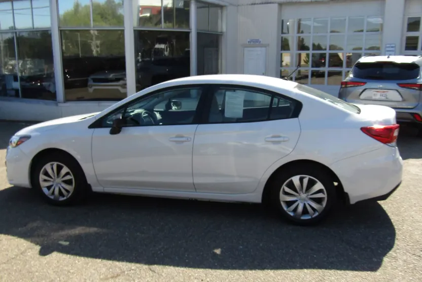 2018 Subaru Impreza 2.0i photo 1