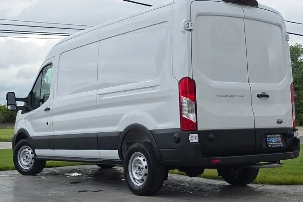 2025 Ford Transit photo 1