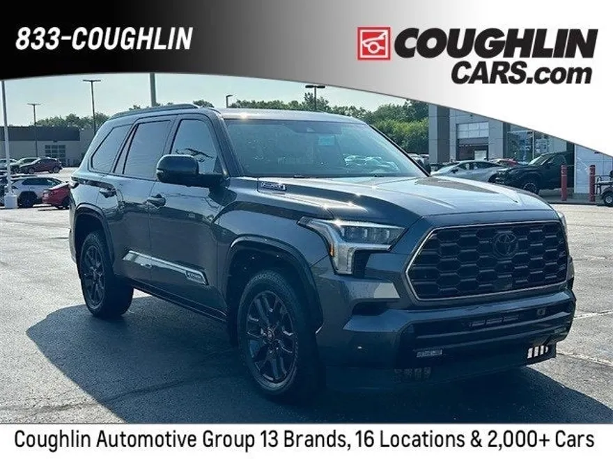 2025 Toyota Sequoia Platinum photo 1