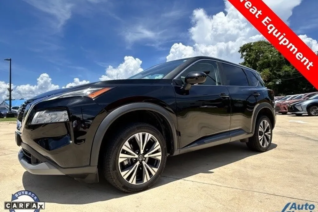 2023 Nissan Rogue SV photo 1