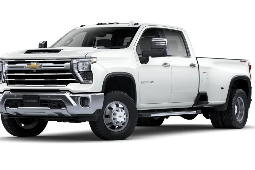2025 Chevrolet Silverado 3500HD LTZ photo 1