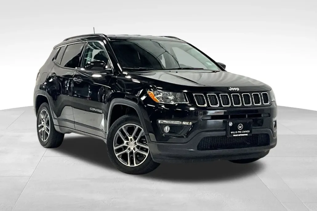 2019 Jeep Compass Latitude photo 1