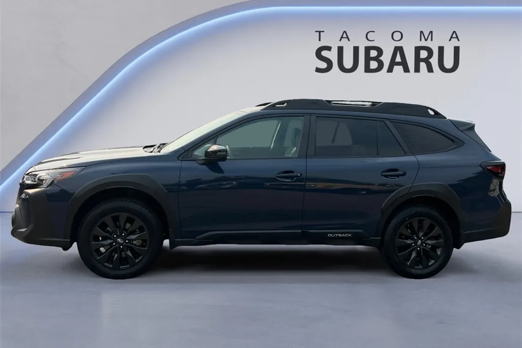 2023 Subaru Outback Onyx Edition photo 1