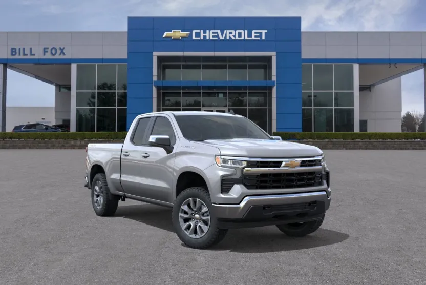 2026 Chevrolet Silverado 1500 LT photo 1