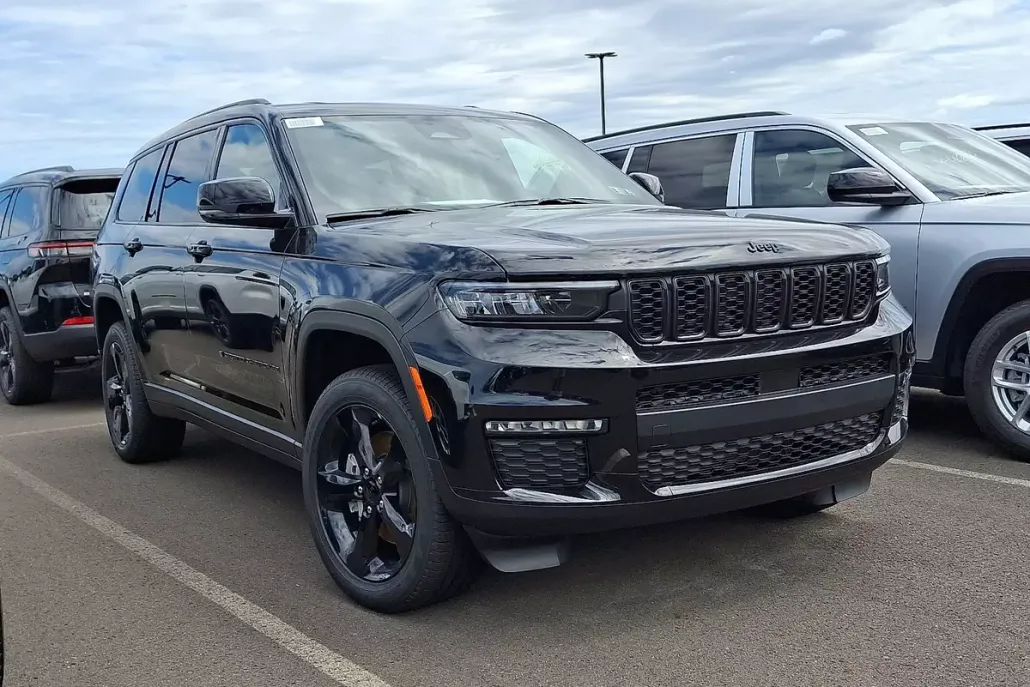 2025 Jeep Grand Cherokee Limited photo 1