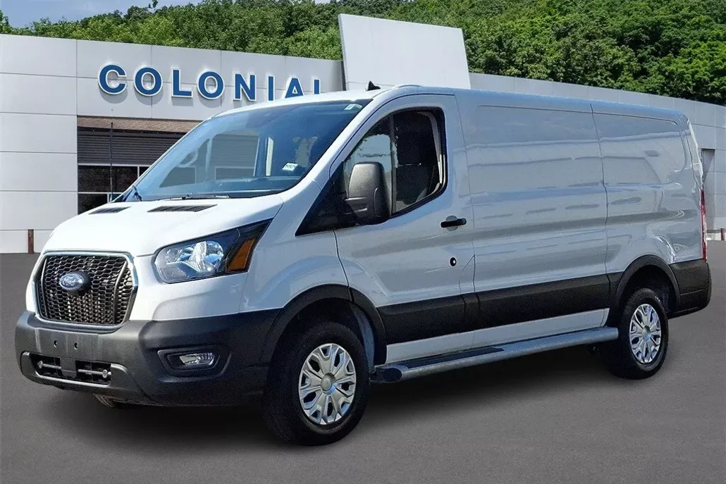 2023 Ford Transit photo 1