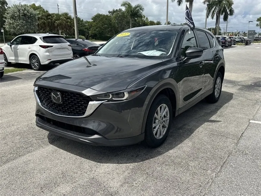 2022 Mazda CX-5 2.5 S Preferred photo 1
