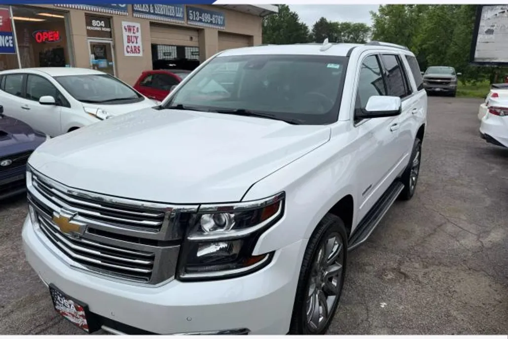 2017 Chevrolet Tahoe Premier photo 1