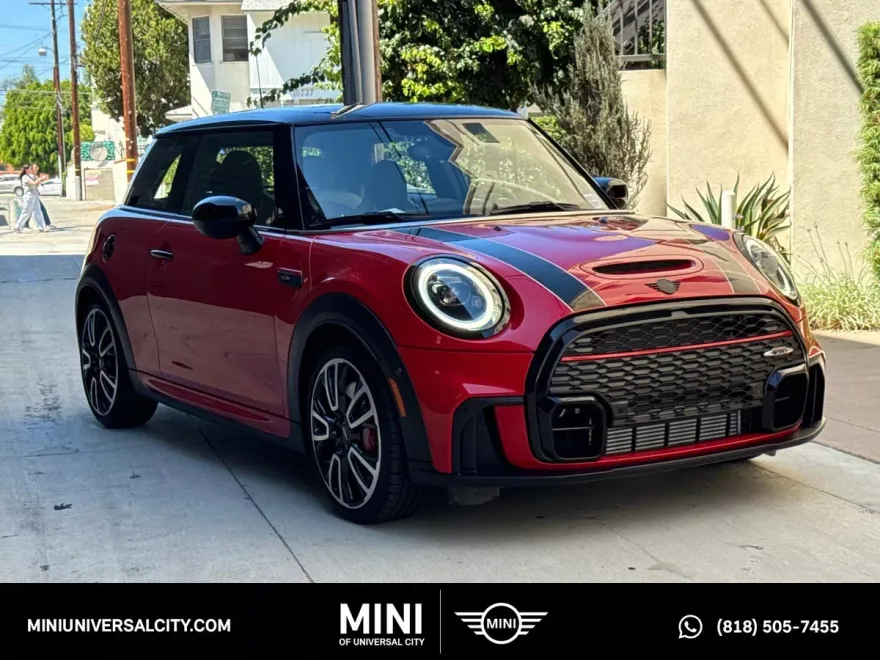 2024 Mini Cooper 2 Door Hardtop photo 1