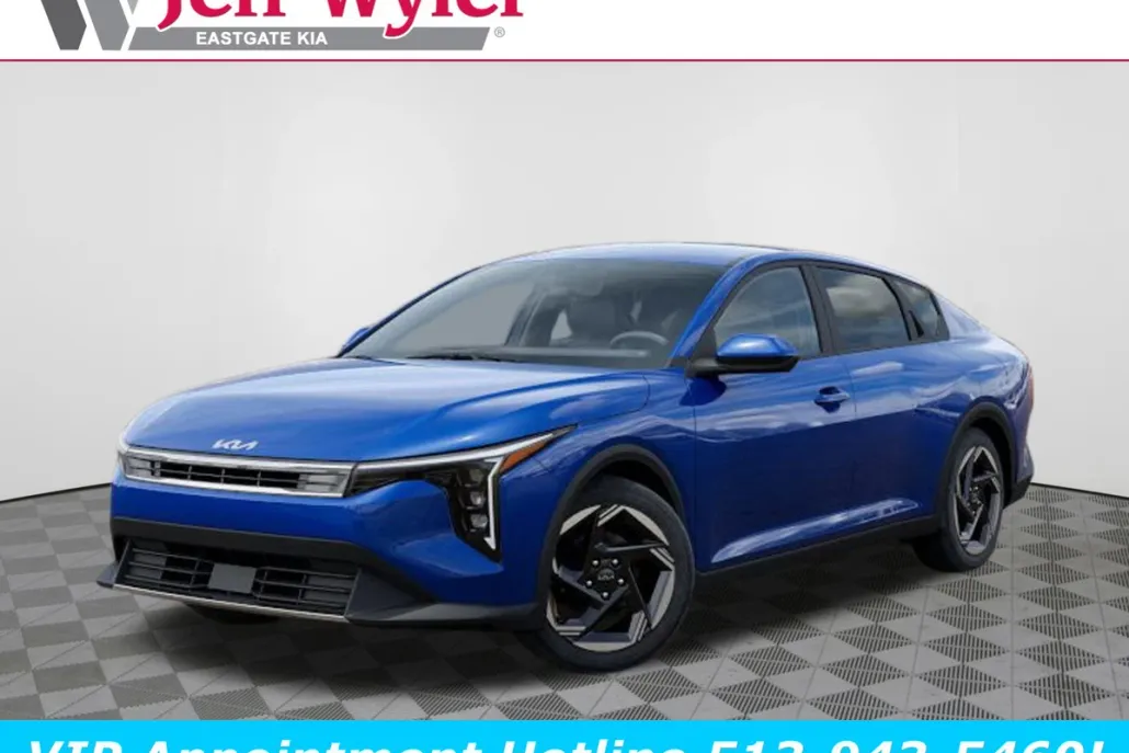 2025 Kia K4 EX photo 1