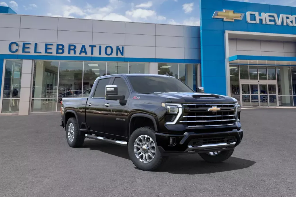 2025 Chevrolet Silverado 3500HD LT photo 1