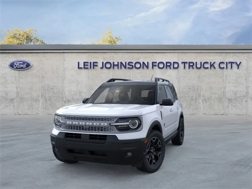 2025 Ford Bronco Sport Outer Banks photo 1