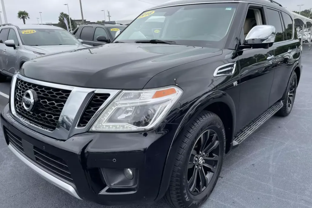 2018 Nissan Armada Platinum photo 1
