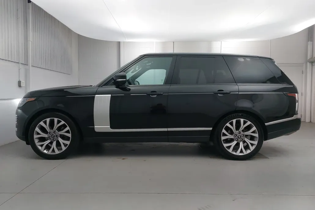 2020 Land Rover Range Rover HSE photo 1