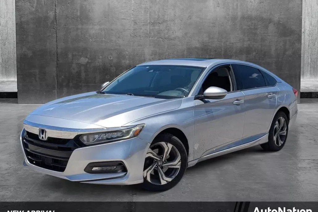 2018 Honda Accord EX photo 1