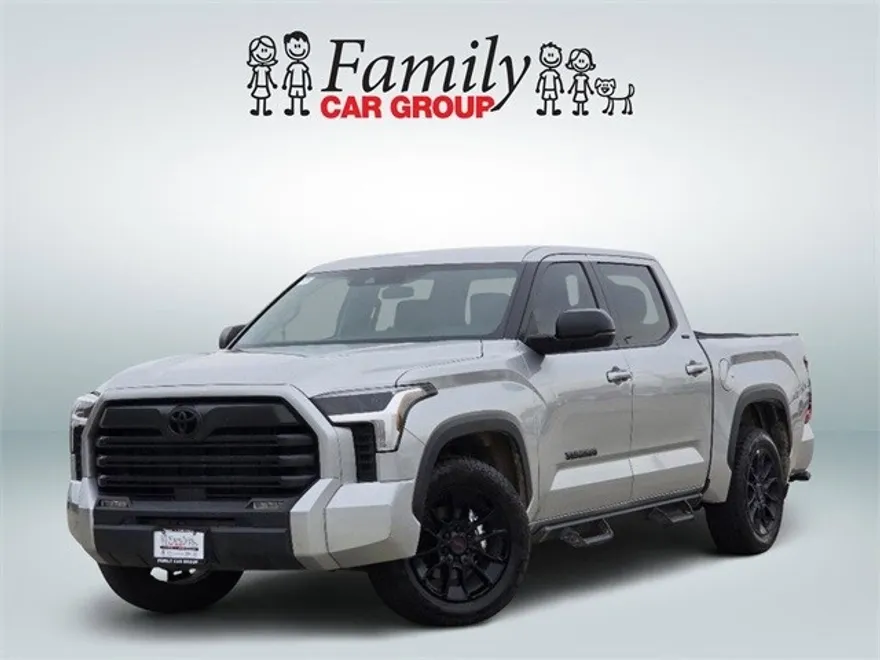 2025 Toyota Tundra SR5 photo 1