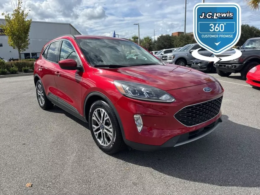 2021 Ford Escape SEL photo 1