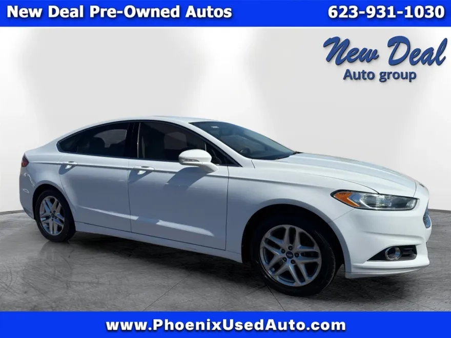 2013 Ford Fusion SE photo 1