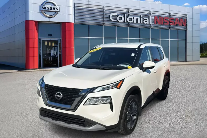 2022 Nissan Rogue SV photo 1