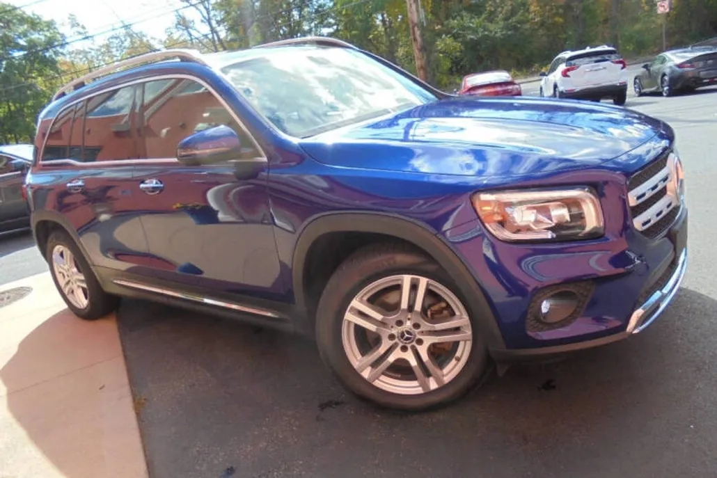 2020 Mercedes Benz GLB 250 4MATIC photo 1