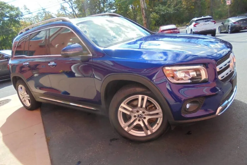 2020 Mercedes Benz GLB 250 4MATIC photo 1