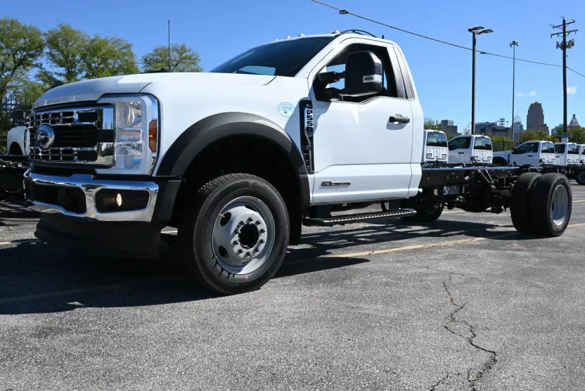 2026 Ford F-550 XL photo 1