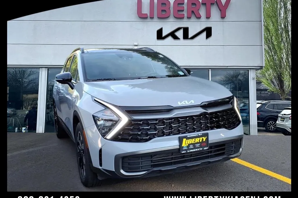 2023 Kia Sportage X-Line photo 1