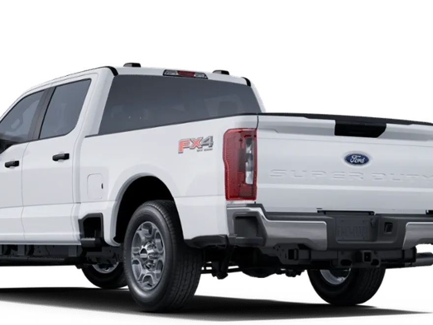 2025 Ford F-250 XLT photo 2