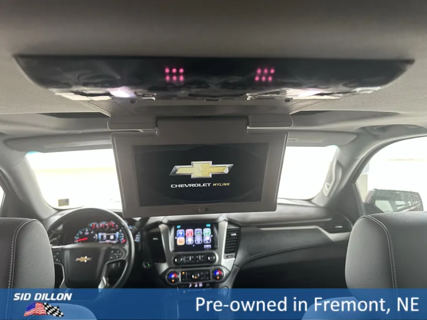 2019 Chevrolet Tahoe LT photo 1