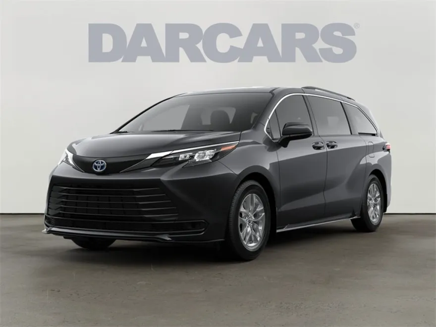 2025 Toyota Sienna LE photo 1