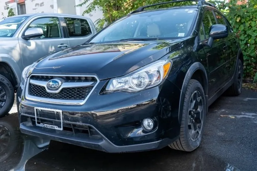 2013 Subaru Crosstrek 2.0i Premium photo 1