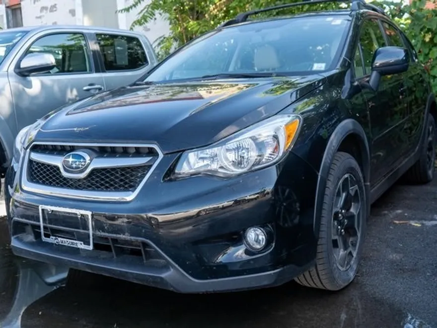 2013 Subaru Crosstrek 2.0i Premium photo 1