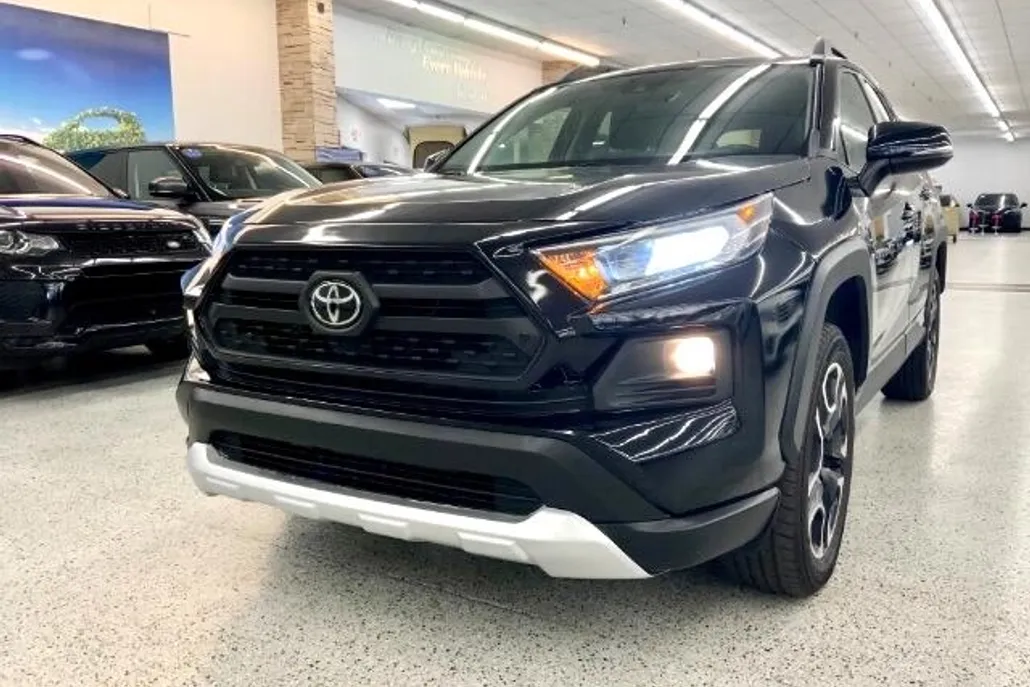 2021 Toyota RAV4 Adventure photo 1