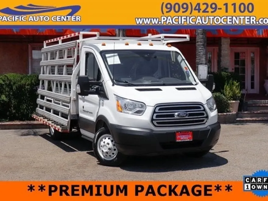2019 Ford Transit photo 1