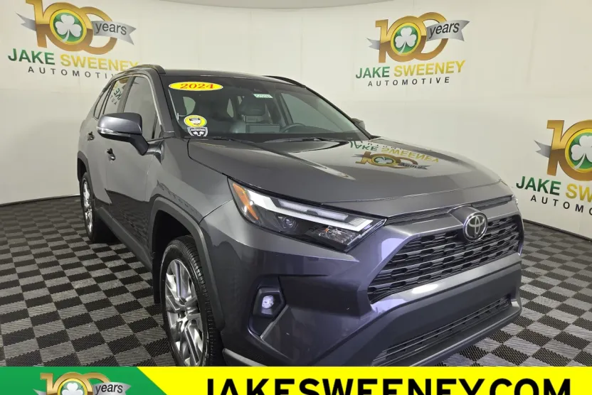 2024 Toyota RAV4 XLE Premium photo 1