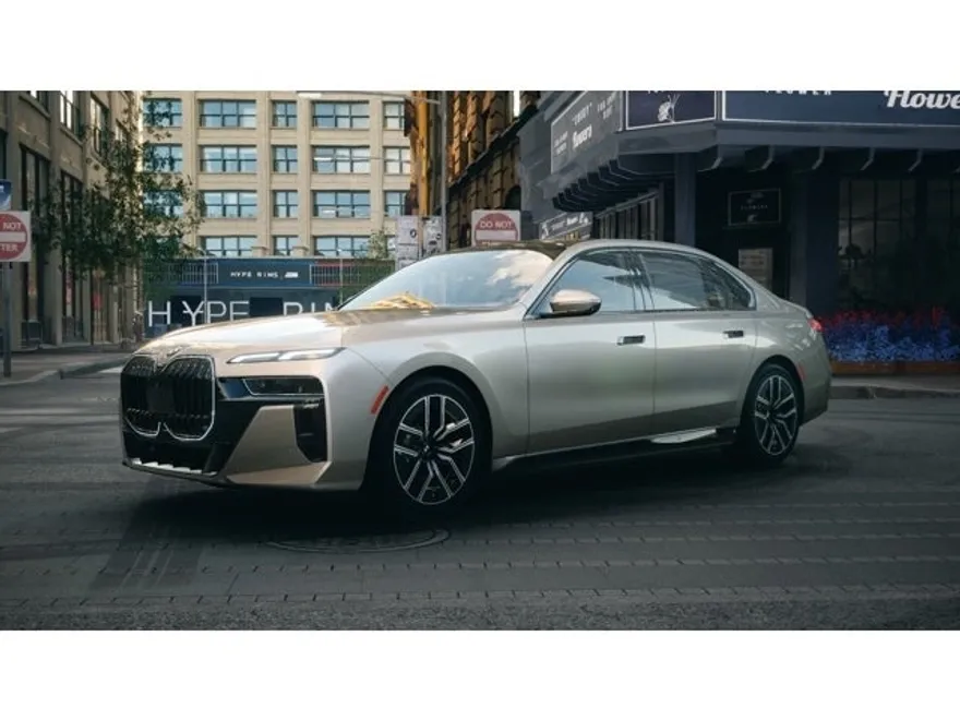 2025 Bmw i7 eDrive50 photo 1