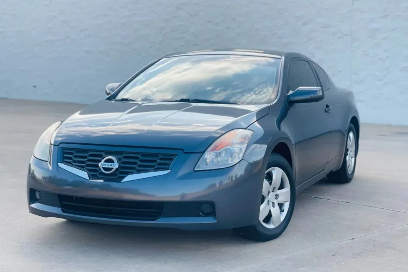2008 Nissan Altima 2.5 S photo 1