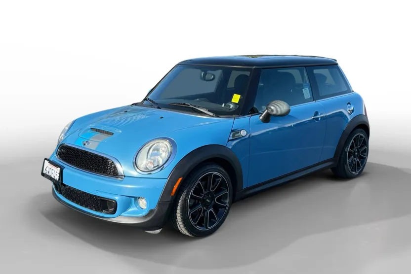 2012 Mini Cooper Hardtop S photo 1